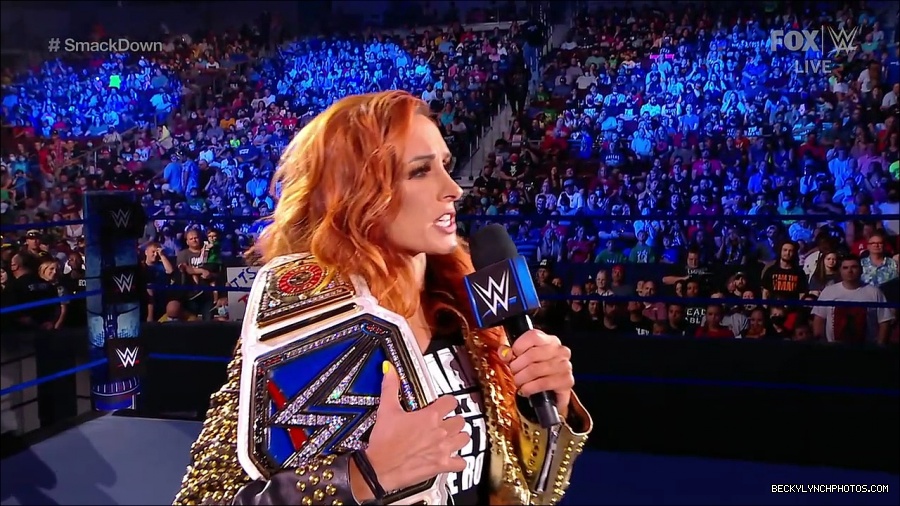 WWE_SmackDown_2021_08_27_720p_WEB_h264-HEEL_mp4_000268067.jpg