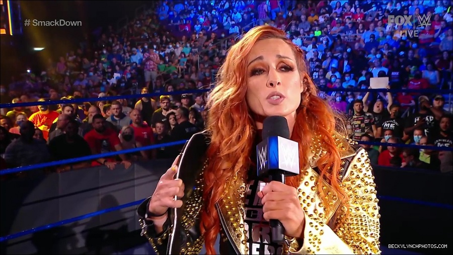 WWE_SmackDown_2021_08_27_720p_WEB_h264-HEEL_mp4_000289122.jpg