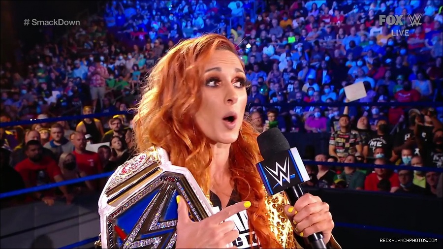 WWE_SmackDown_2021_08_27_720p_WEB_h264-HEEL_mp4_000293176.jpg