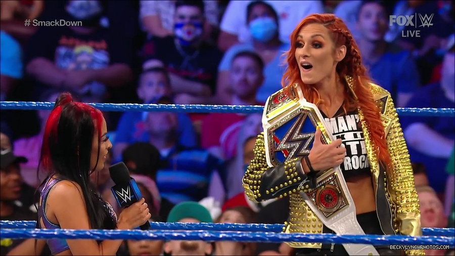 WWE_SmackDown_2021_08_27_720p_WEB_h264-HEEL_mp4_000551717.jpg
