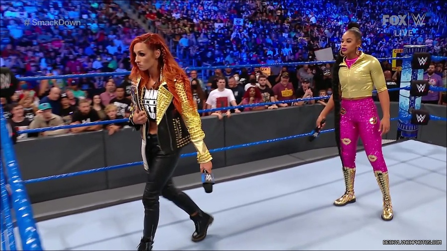WWE_SmackDown_2021_08_27_720p_WEB_h264-HEEL_mp4_000707873.jpg
