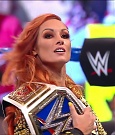 WWE_SmackDown_2021_08_27_720p_WEB_h264-HEEL_mp4_000207941.jpg