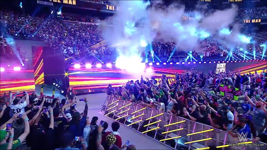 Y2Mate_is_-_Becky_Lynch_and_Doudrop_s_Royal_Rumble_rivalry_WWE27s_The_Build_To_Royal_Rumble_2022-KJrhsGWIayw-720p-1655995845066_mp4_000099933.jpg