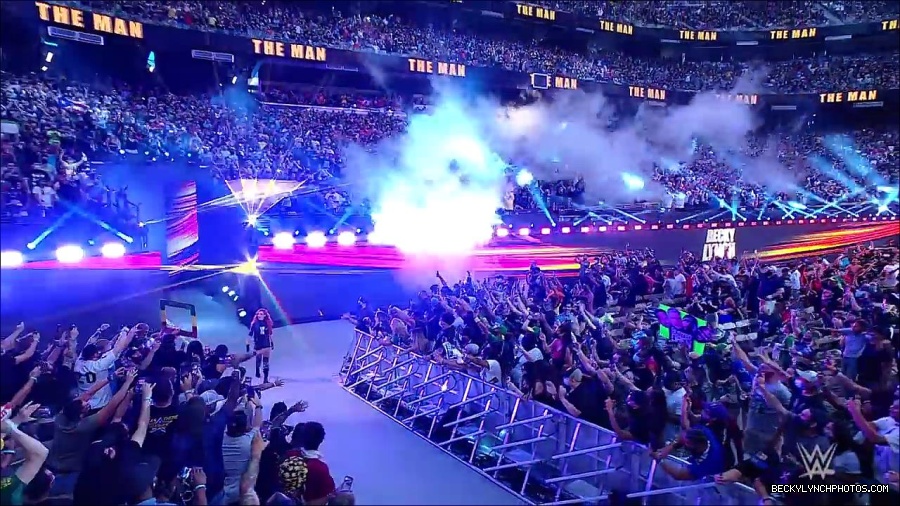 Y2Mate_is_-_Becky_Lynch_and_Doudrop_s_Royal_Rumble_rivalry_WWE27s_The_Build_To_Royal_Rumble_2022-KJrhsGWIayw-720p-1655995845066_mp4_000100733.jpg
