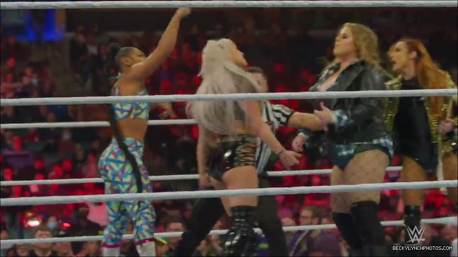 Y2Mate_is_-_Becky_Lynch_and_Doudrop_s_Royal_Rumble_rivalry_WWE27s_The_Build_To_Royal_Rumble_2022-KJrhsGWIayw-720p-1655995845066_mp4_000329533.jpg