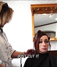 Y2Mate_is_-_Becky_Lynch_reveals_a_new_haircut_ahead_of_WrestleMania_38-n_5lxF-Yd9Y-720p-1655997519877_mp4_000013033.jpg
