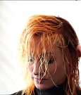 Y2Mate_is_-_Becky_Lynch_reveals_a_new_haircut_ahead_of_WrestleMania_38-n_5lxF-Yd9Y-720p-1655997519877_mp4_000051033.jpg