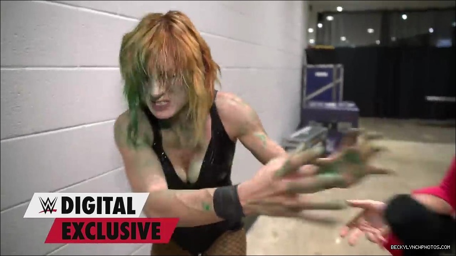 Y2Mate_is_-_Becky_Lynch27s_green_mist_aftermath_Raw_Exclusive2C_May_162C_2022-qxGLMETRT9Y-720p-1655998172701_mp4_000018100.jpg