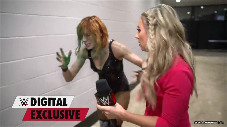 Y2Mate_is_-_Becky_Lynch27s_green_mist_aftermath_Raw_Exclusive2C_May_162C_2022-qxGLMETRT9Y-720p-1655998172701_mp4_000023700.jpg