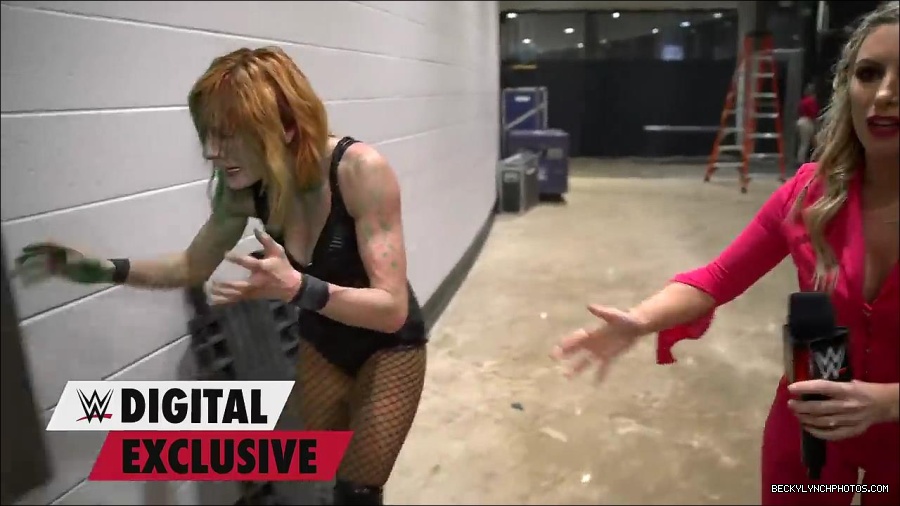 Y2Mate_is_-_Becky_Lynch27s_green_mist_aftermath_Raw_Exclusive2C_May_162C_2022-qxGLMETRT9Y-720p-1655998172701_mp4_000027300.jpg