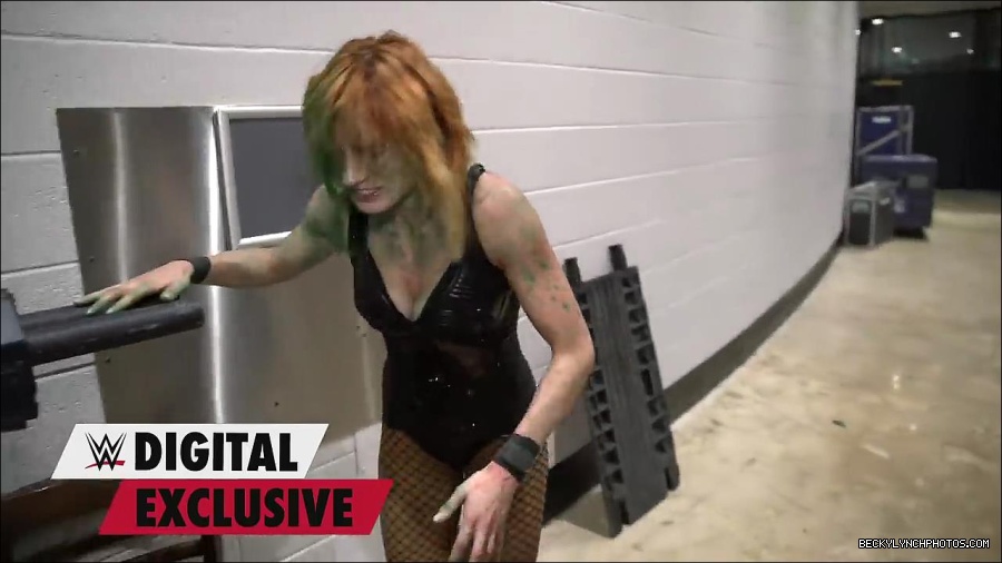 Y2Mate_is_-_Becky_Lynch27s_green_mist_aftermath_Raw_Exclusive2C_May_162C_2022-qxGLMETRT9Y-720p-1655998172701_mp4_000035300.jpg