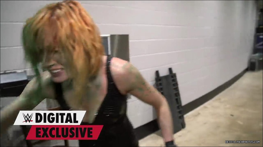 Y2Mate_is_-_Becky_Lynch27s_green_mist_aftermath_Raw_Exclusive2C_May_162C_2022-qxGLMETRT9Y-720p-1655998172701_mp4_000052100.jpg