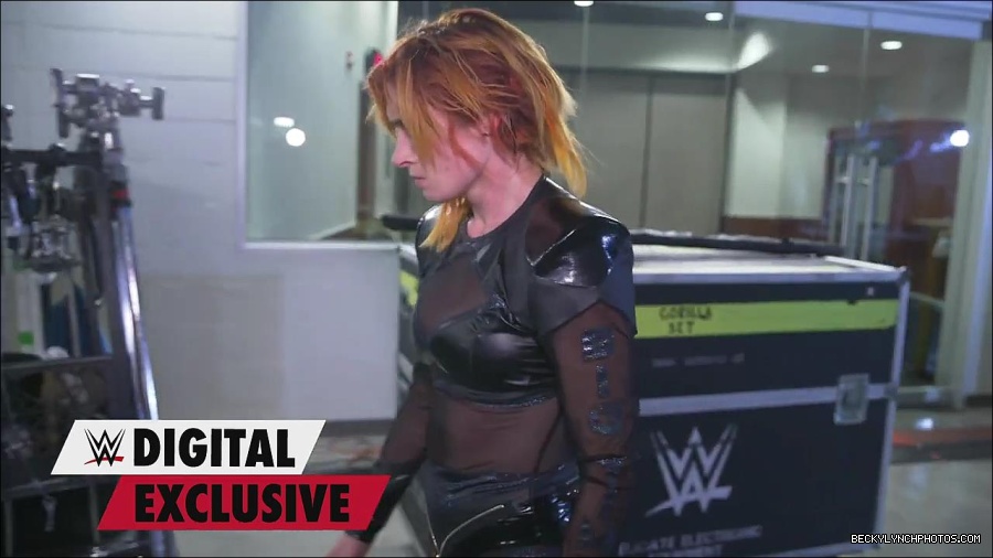 Y2Mate_is_-_Becky_Lynch_refuses_to_answer_questions_after_Asuka_match_Raw_Exclusive2C_June_202C_2022-AEYo23GDghU-720p-1655788317003_mp4_000014133.jpg