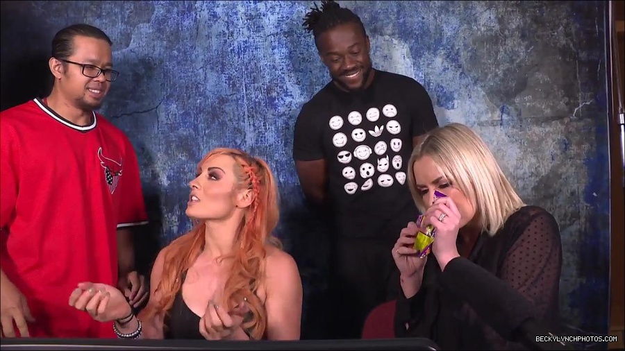 Y2Mate_is_-_BECKY_LYNCH_vs__RENEE_YOUNG_Marvel_vs__Capcom_Infinite_Challenge21_-_Gamer_Gauntlet-6E-lDF_Eq-A-720p-1656081859246_mp4_000481700.jpg