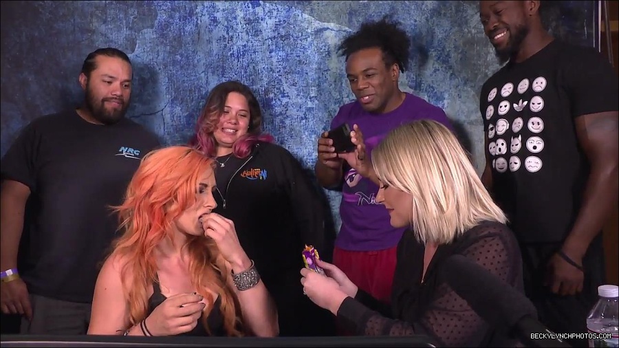 Y2Mate_is_-_BECKY_LYNCH_vs__RENEE_YOUNG_Marvel_vs__Capcom_Infinite_Challenge21_-_Gamer_Gauntlet-6E-lDF_Eq-A-720p-1656081859246_mp4_000562500.jpg