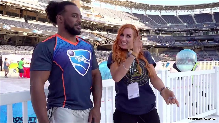 Y2Mate_is_-_BECKY_LYNCH___AUSTIN_CREED_celebrate_ROCKET_LEAGUE_s_3rd_BIRTHDAY21-vQ1lr9tQGxU-720p-1656082980627_mp4_000159000.jpg