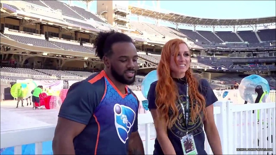 Y2Mate_is_-_BECKY_LYNCH___AUSTIN_CREED_celebrate_ROCKET_LEAGUE_s_3rd_BIRTHDAY21-vQ1lr9tQGxU-720p-1656082980627_mp4_000164200.jpg