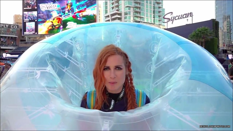 Y2Mate_is_-_BECKY_LYNCH___AUSTIN_CREED_celebrate_ROCKET_LEAGUE_s_3rd_BIRTHDAY21-vQ1lr9tQGxU-720p-1656082980627_mp4_000176000.jpg