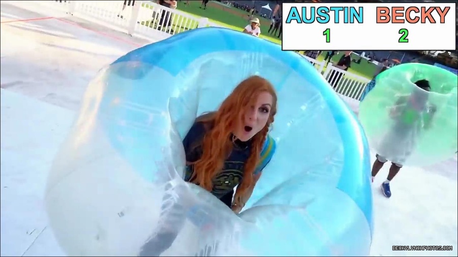 Y2Mate_is_-_BECKY_LYNCH___AUSTIN_CREED_celebrate_ROCKET_LEAGUE_s_3rd_BIRTHDAY21-vQ1lr9tQGxU-720p-1656082980627_mp4_000232400.jpg
