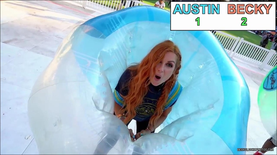 Y2Mate_is_-_BECKY_LYNCH___AUSTIN_CREED_celebrate_ROCKET_LEAGUE_s_3rd_BIRTHDAY21-vQ1lr9tQGxU-720p-1656082980627_mp4_000235600.jpg