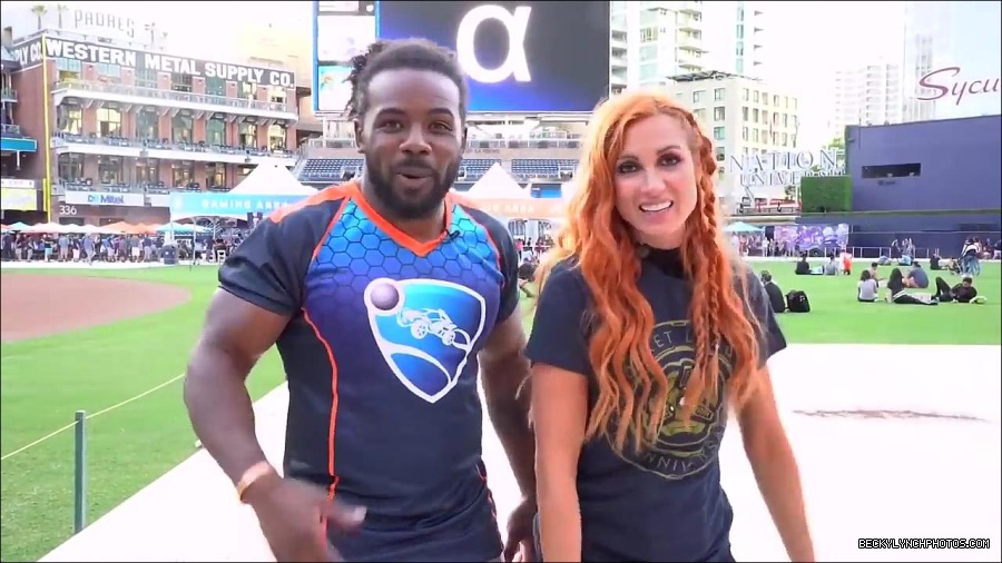 Y2Mate_is_-_BECKY_LYNCH___AUSTIN_CREED_celebrate_ROCKET_LEAGUE_s_3rd_BIRTHDAY21-vQ1lr9tQGxU-720p-1656082980627_mp4_000260066.jpg