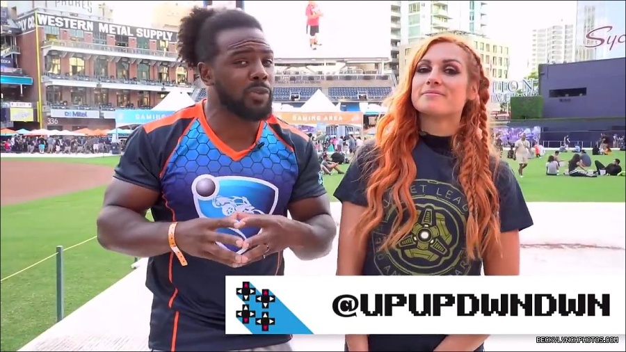Y2Mate_is_-_BECKY_LYNCH___AUSTIN_CREED_celebrate_ROCKET_LEAGUE_s_3rd_BIRTHDAY21-vQ1lr9tQGxU-720p-1656082980627_mp4_000285266.jpg