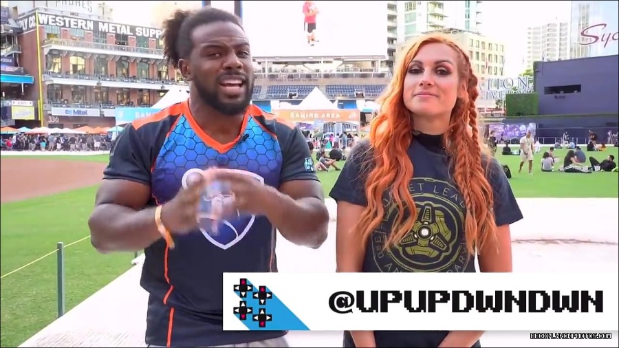 Y2Mate_is_-_BECKY_LYNCH___AUSTIN_CREED_celebrate_ROCKET_LEAGUE_s_3rd_BIRTHDAY21-vQ1lr9tQGxU-720p-1656082980627_mp4_000285666.jpg