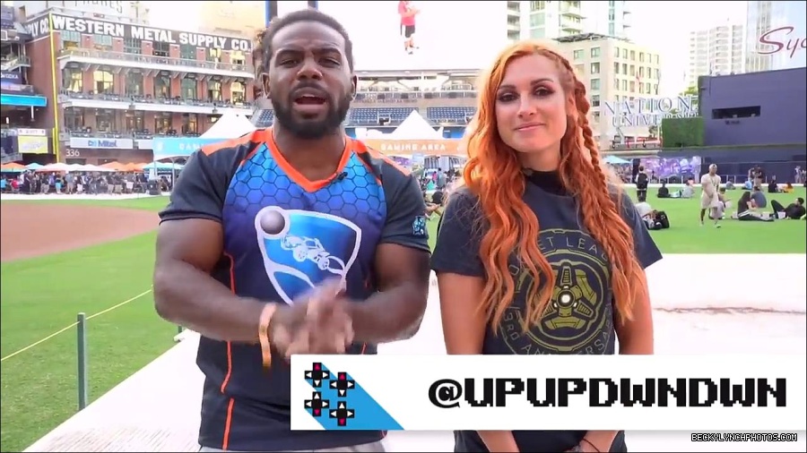Y2Mate_is_-_BECKY_LYNCH___AUSTIN_CREED_celebrate_ROCKET_LEAGUE_s_3rd_BIRTHDAY21-vQ1lr9tQGxU-720p-1656082980627_mp4_000286466.jpg