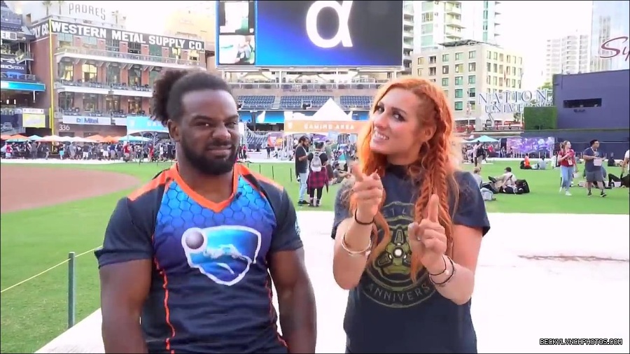 Y2Mate_is_-_BECKY_LYNCH___AUSTIN_CREED_celebrate_ROCKET_LEAGUE_s_3rd_BIRTHDAY21-vQ1lr9tQGxU-720p-1656082980627_mp4_000298866.jpg