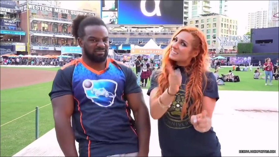 Y2Mate_is_-_BECKY_LYNCH___AUSTIN_CREED_celebrate_ROCKET_LEAGUE_s_3rd_BIRTHDAY21-vQ1lr9tQGxU-720p-1656082980627_mp4_000300866.jpg