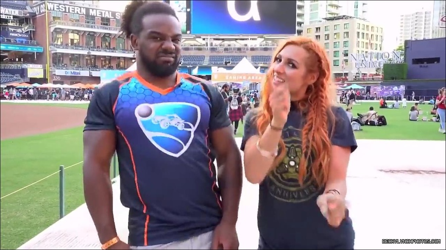 Y2Mate_is_-_BECKY_LYNCH___AUSTIN_CREED_celebrate_ROCKET_LEAGUE_s_3rd_BIRTHDAY21-vQ1lr9tQGxU-720p-1656082980627_mp4_000301666.jpg