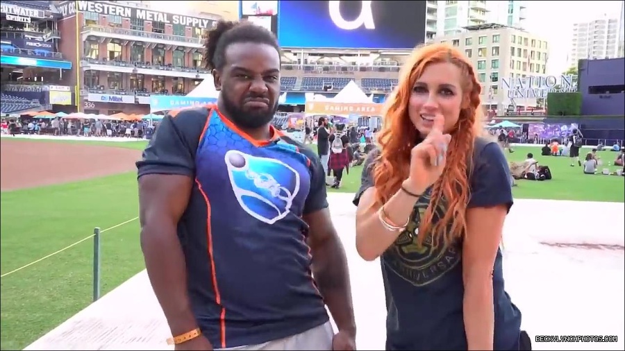 Y2Mate_is_-_BECKY_LYNCH___AUSTIN_CREED_celebrate_ROCKET_LEAGUE_s_3rd_BIRTHDAY21-vQ1lr9tQGxU-720p-1656082980627_mp4_000304466.jpg