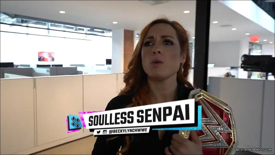 Y2Mate_is_-_BECKY_LYNCH_visits_the_NEW_UpUpDownDown_Studio21-nQJ31QXsyGs-720p-1656083018926_mp4_000007266.jpg