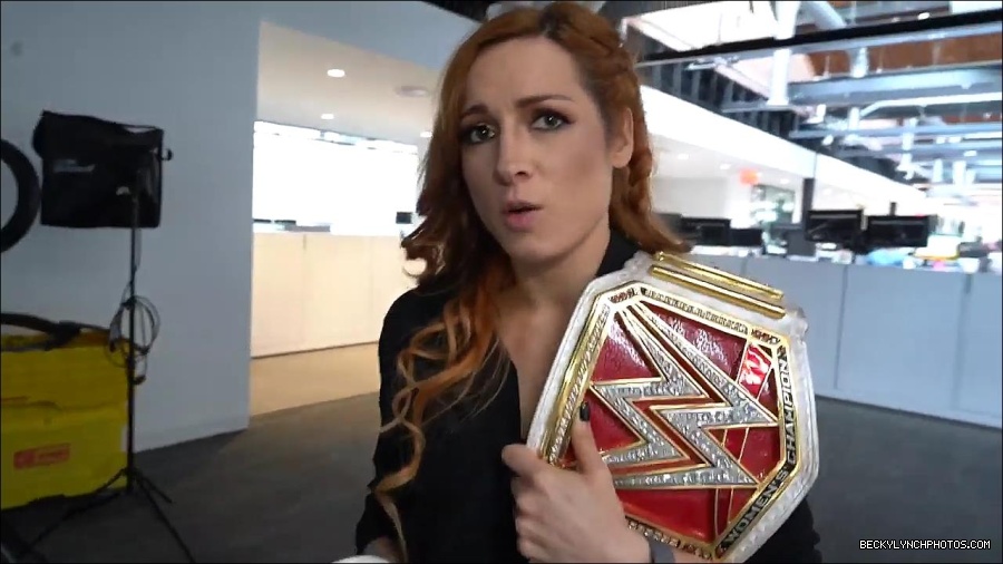 Y2Mate_is_-_BECKY_LYNCH_visits_the_NEW_UpUpDownDown_Studio21-nQJ31QXsyGs-720p-1656083018926_mp4_000012066.jpg