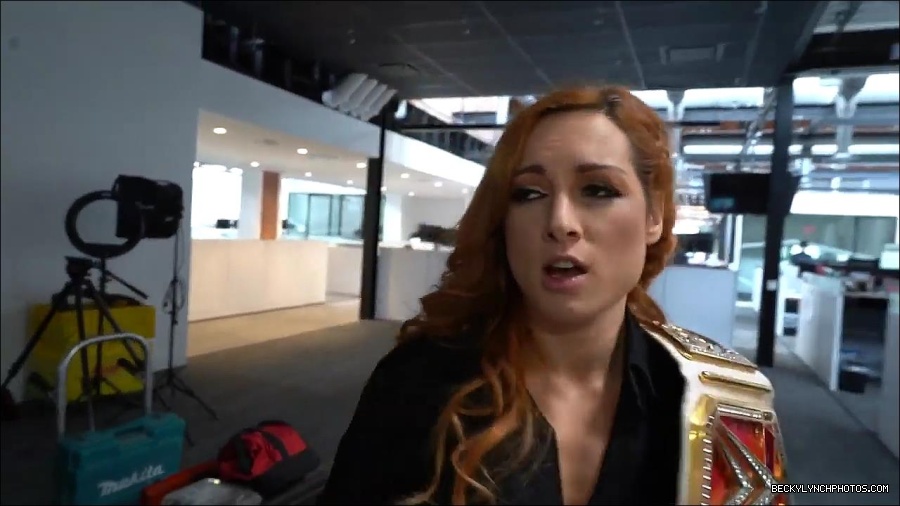 Y2Mate_is_-_BECKY_LYNCH_visits_the_NEW_UpUpDownDown_Studio21-nQJ31QXsyGs-720p-1656083018926_mp4_000014466.jpg