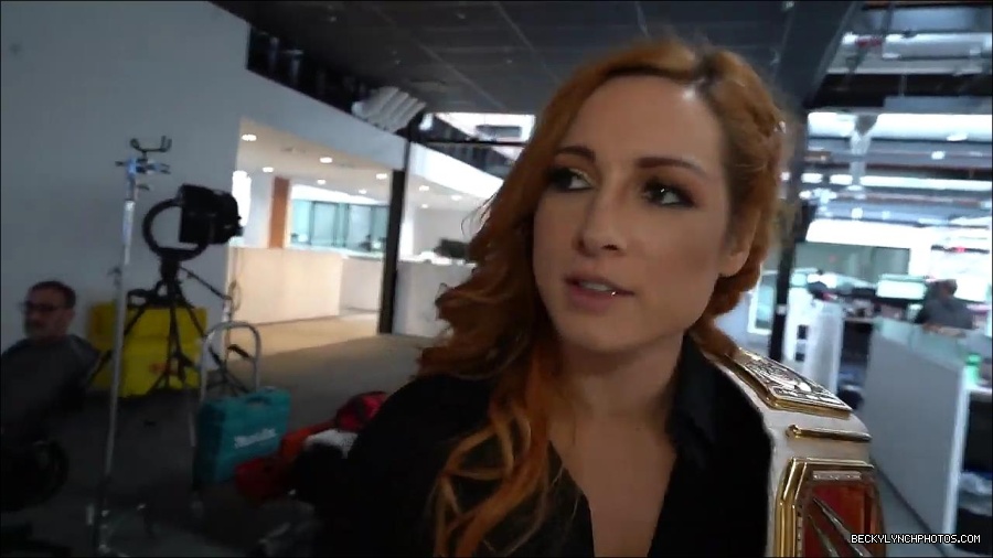 Y2Mate_is_-_BECKY_LYNCH_visits_the_NEW_UpUpDownDown_Studio21-nQJ31QXsyGs-720p-1656083018926_mp4_000015666.jpg