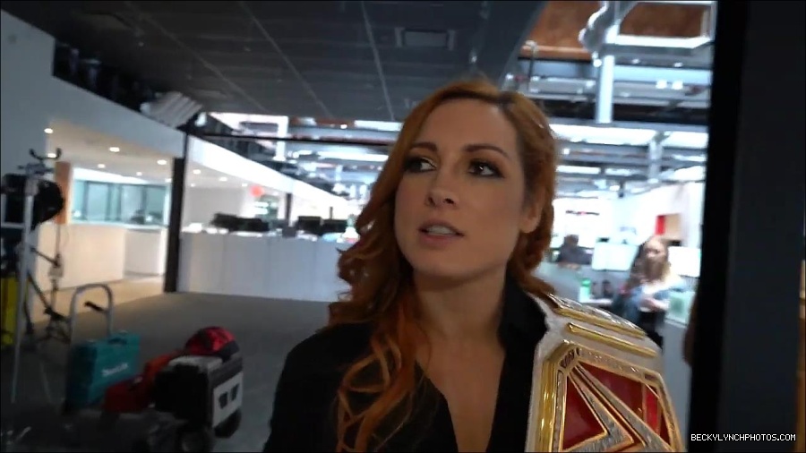 Y2Mate_is_-_BECKY_LYNCH_visits_the_NEW_UpUpDownDown_Studio21-nQJ31QXsyGs-720p-1656083018926_mp4_000016466.jpg