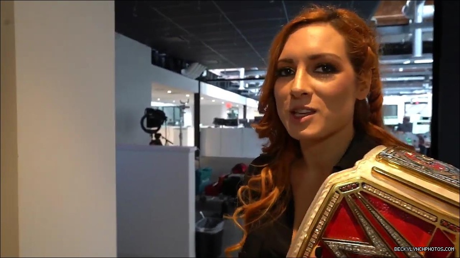 Y2Mate_is_-_BECKY_LYNCH_visits_the_NEW_UpUpDownDown_Studio21-nQJ31QXsyGs-720p-1656083018926_mp4_000020866.jpg