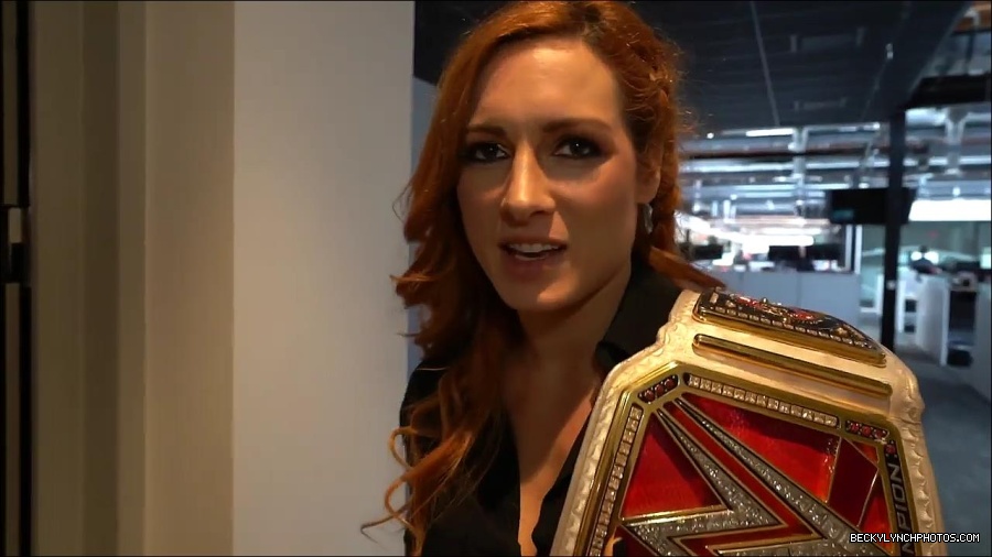 Y2Mate_is_-_BECKY_LYNCH_visits_the_NEW_UpUpDownDown_Studio21-nQJ31QXsyGs-720p-1656083018926_mp4_000022466.jpg