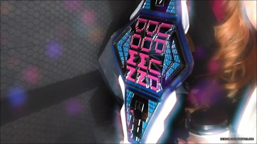 Y2Mate_is_-_BECKY_LYNCH_visits_the_NEW_UpUpDownDown_Studio21-nQJ31QXsyGs-720p-1656083018926_mp4_000063266.jpg