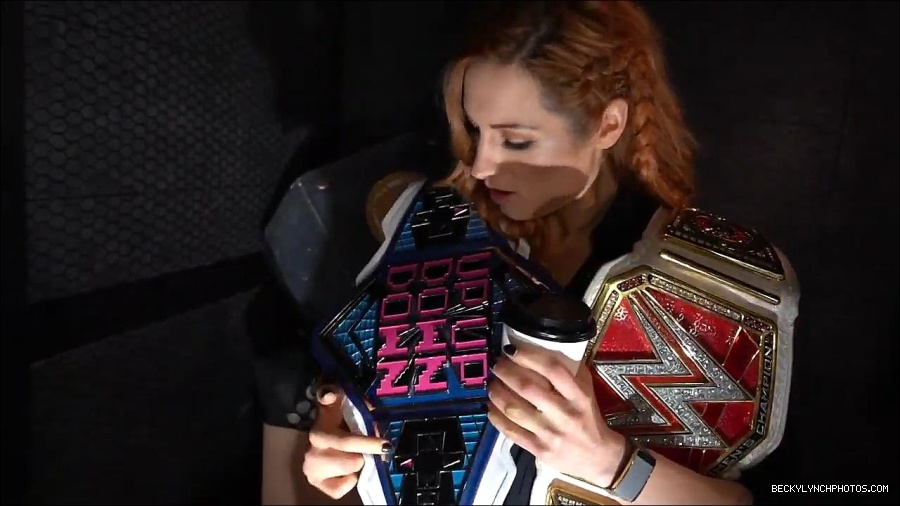 Y2Mate_is_-_BECKY_LYNCH_visits_the_NEW_UpUpDownDown_Studio21-nQJ31QXsyGs-720p-1656083018926_mp4_000074066.jpg