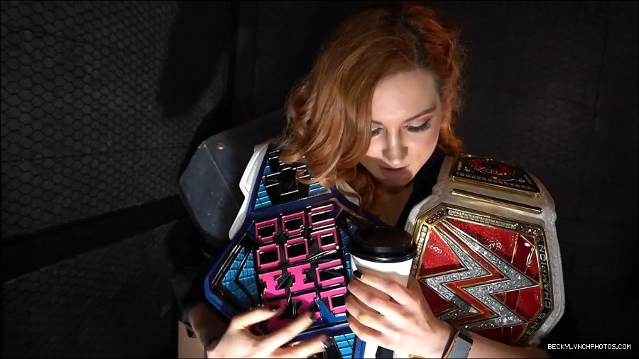 Y2Mate_is_-_BECKY_LYNCH_visits_the_NEW_UpUpDownDown_Studio21-nQJ31QXsyGs-720p-1656083018926_mp4_000074866.jpg