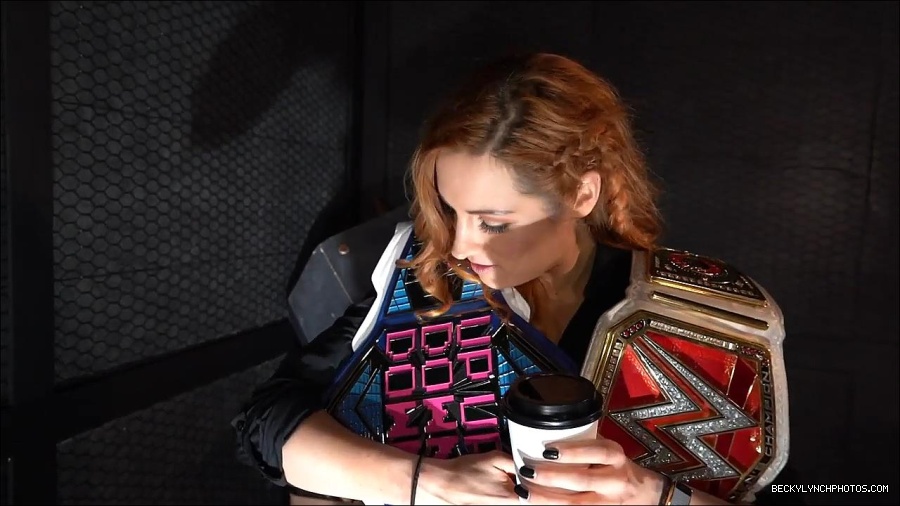 Y2Mate_is_-_BECKY_LYNCH_visits_the_NEW_UpUpDownDown_Studio21-nQJ31QXsyGs-720p-1656083018926_mp4_000079666.jpg