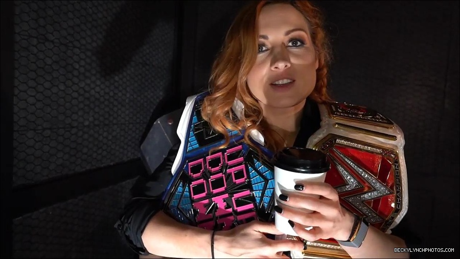 Y2Mate_is_-_BECKY_LYNCH_visits_the_NEW_UpUpDownDown_Studio21-nQJ31QXsyGs-720p-1656083018926_mp4_000082066.jpg