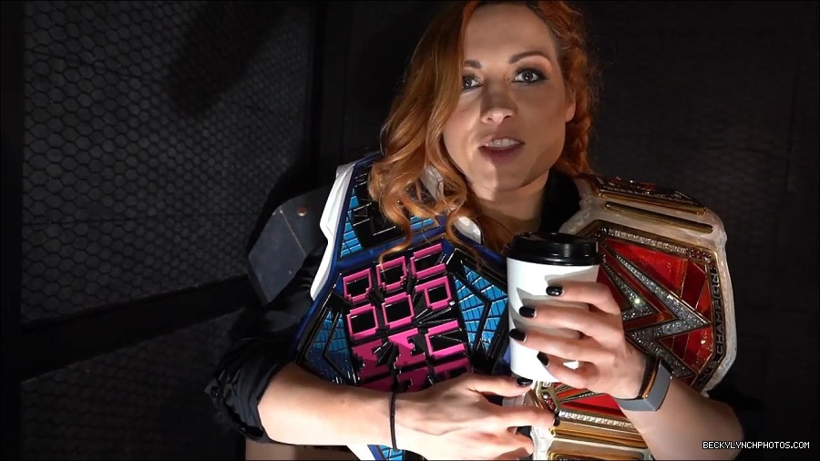 Y2Mate_is_-_BECKY_LYNCH_visits_the_NEW_UpUpDownDown_Studio21-nQJ31QXsyGs-720p-1656083018926_mp4_000082466.jpg