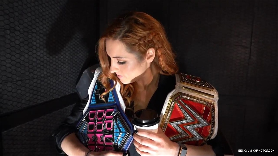 Y2Mate_is_-_BECKY_LYNCH_visits_the_NEW_UpUpDownDown_Studio21-nQJ31QXsyGs-720p-1656083018926_mp4_000098866.jpg