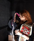 Y2Mate_is_-_BECKY_LYNCH_visits_the_NEW_UpUpDownDown_Studio21-nQJ31QXsyGs-720p-1656083018926_mp4_000060466.jpg
