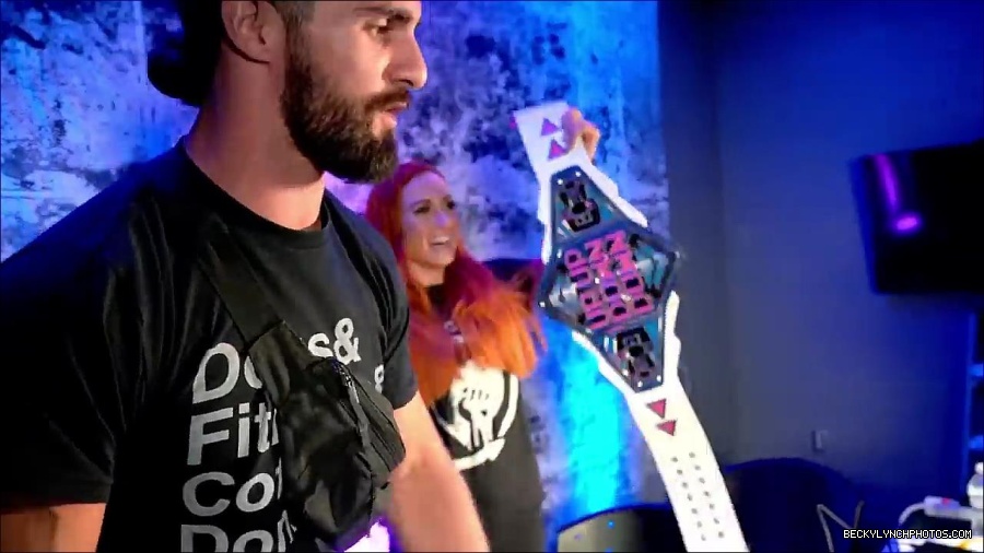 Y2Mate_is_-_SETH_ROLLINS_vs__BECKY_LYNCH_UpUpDownDown_Championship_Match-R-81kIxYkNY-720p-1656083164462_mp4_000563500.jpg