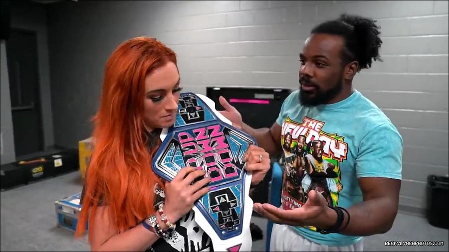 Y2Mate_is_-_SETH_ROLLINS_vs__BECKY_LYNCH_UpUpDownDown_Championship_Match-R-81kIxYkNY-720p-1656083164462_mp4_000583500.jpg