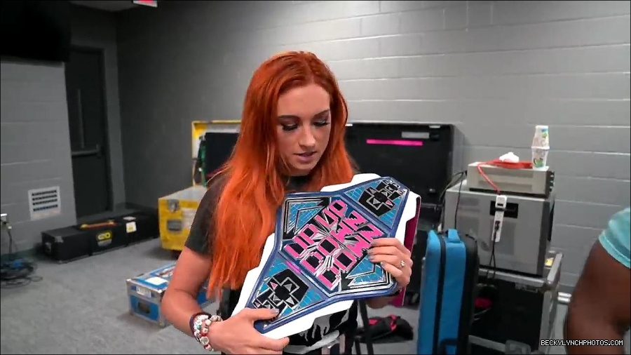 Y2Mate_is_-_SETH_ROLLINS_vs__BECKY_LYNCH_UpUpDownDown_Championship_Match-R-81kIxYkNY-720p-1656083164462_mp4_000587900.jpg